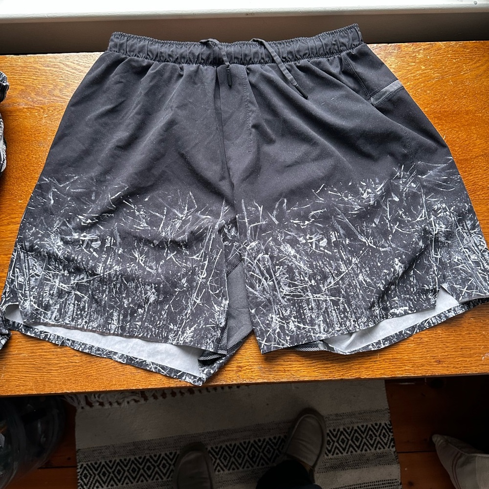 Lulu lemon shorts